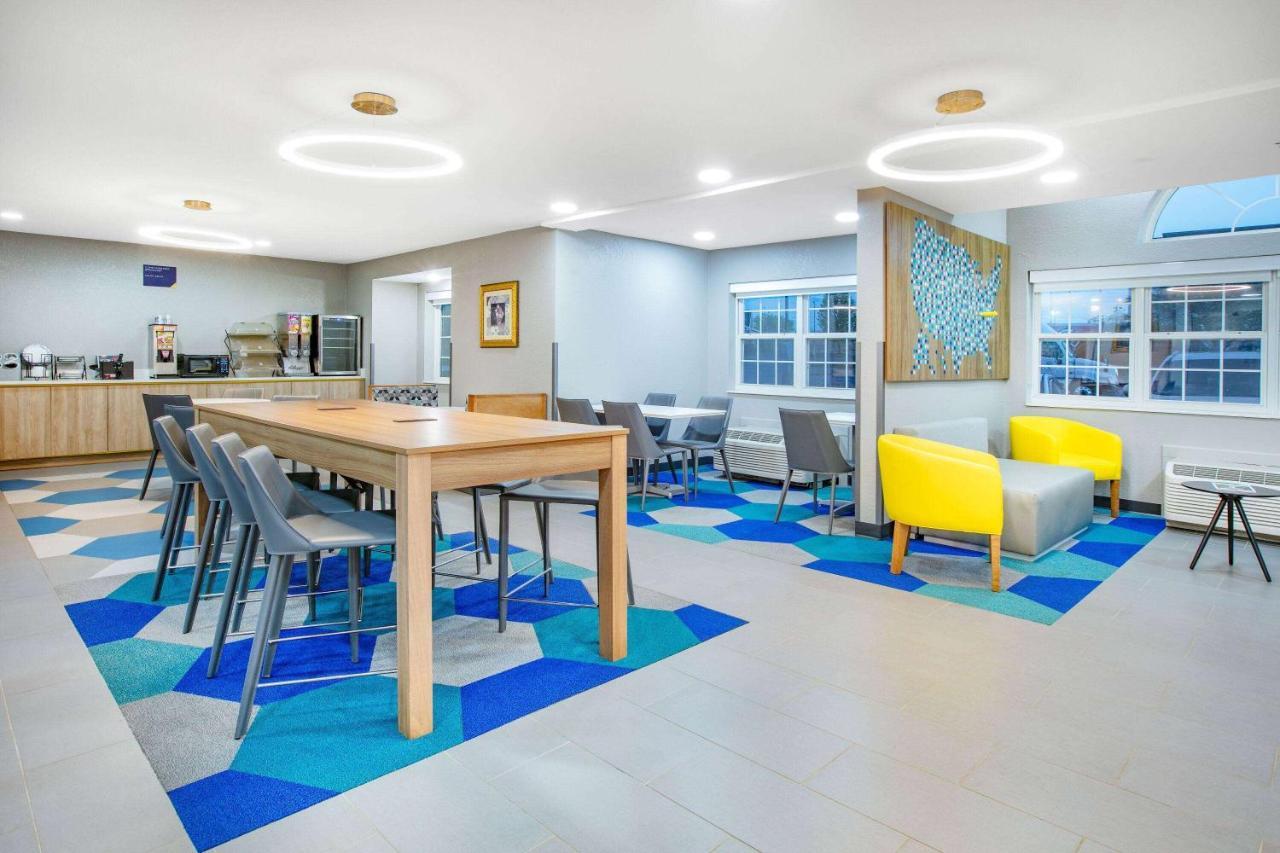 Microtel Inn By Wyndham Beckley Dış mekan fotoğraf