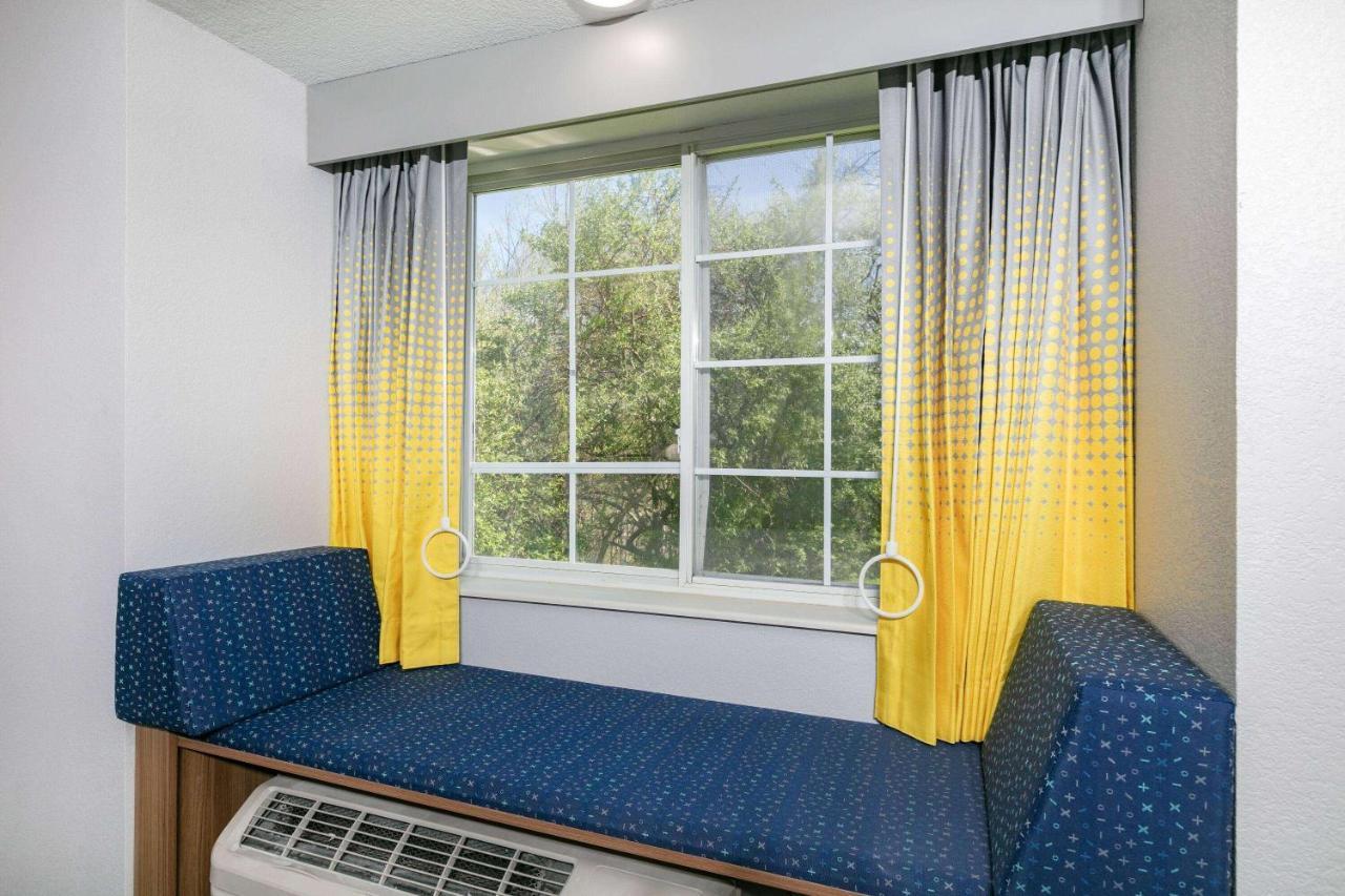 Microtel Inn By Wyndham Beckley Dış mekan fotoğraf